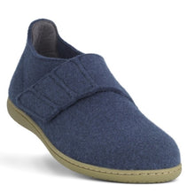 Load image into Gallery viewer, New Feet Danish Made Red Felt Slipper