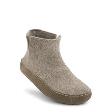 Indlæs billede til gallerivisning New Feet Indoor Boot/Slipper